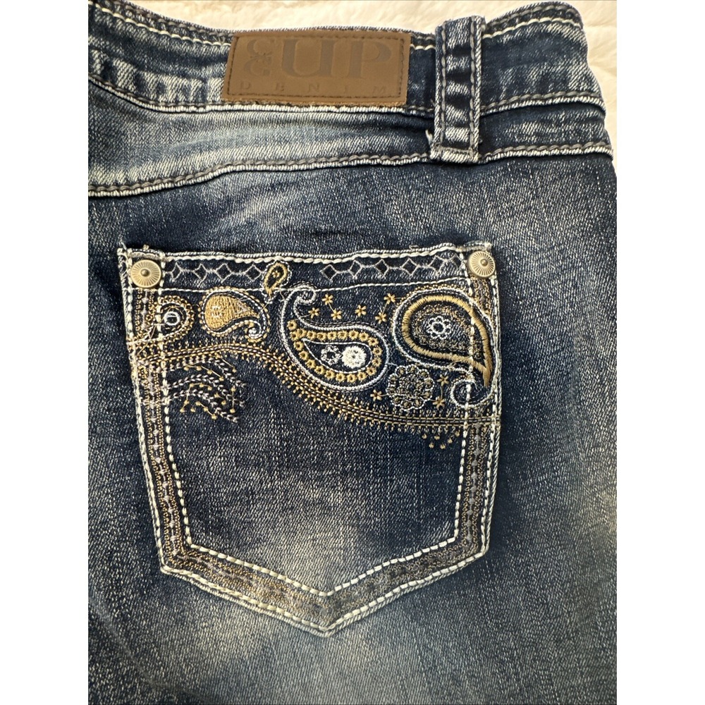 Cowgirl Up Bootcut Jeans Distressed Dark Wash Embroidered Sequins 30x34 - Picture 2 of 16